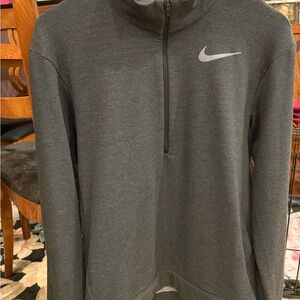 Nike Dri-FIT Heathered Gray Top 1/4 zip - S